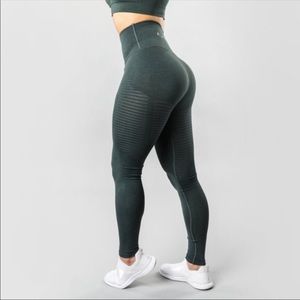 Alphalete Halo Leggings